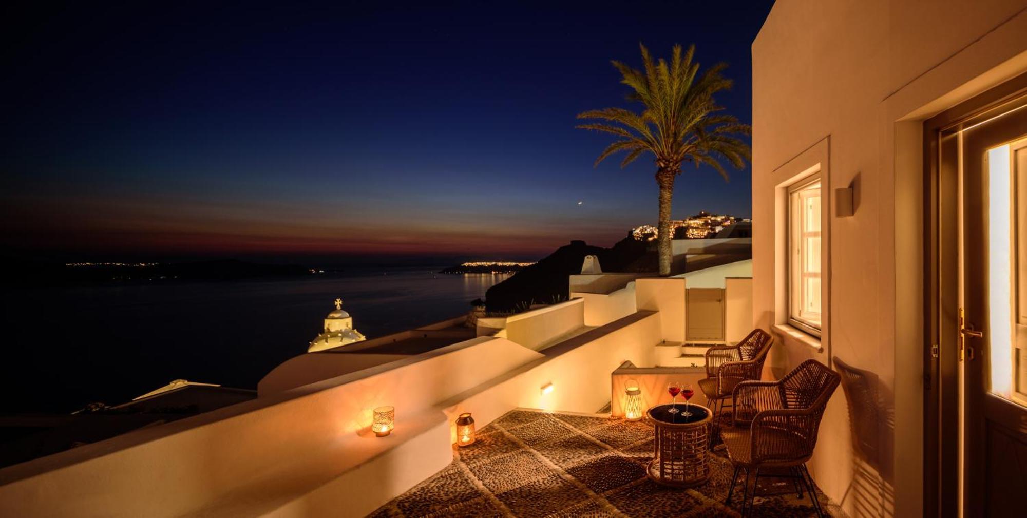 Anemos Family Suites Fíra Kültér fotó
