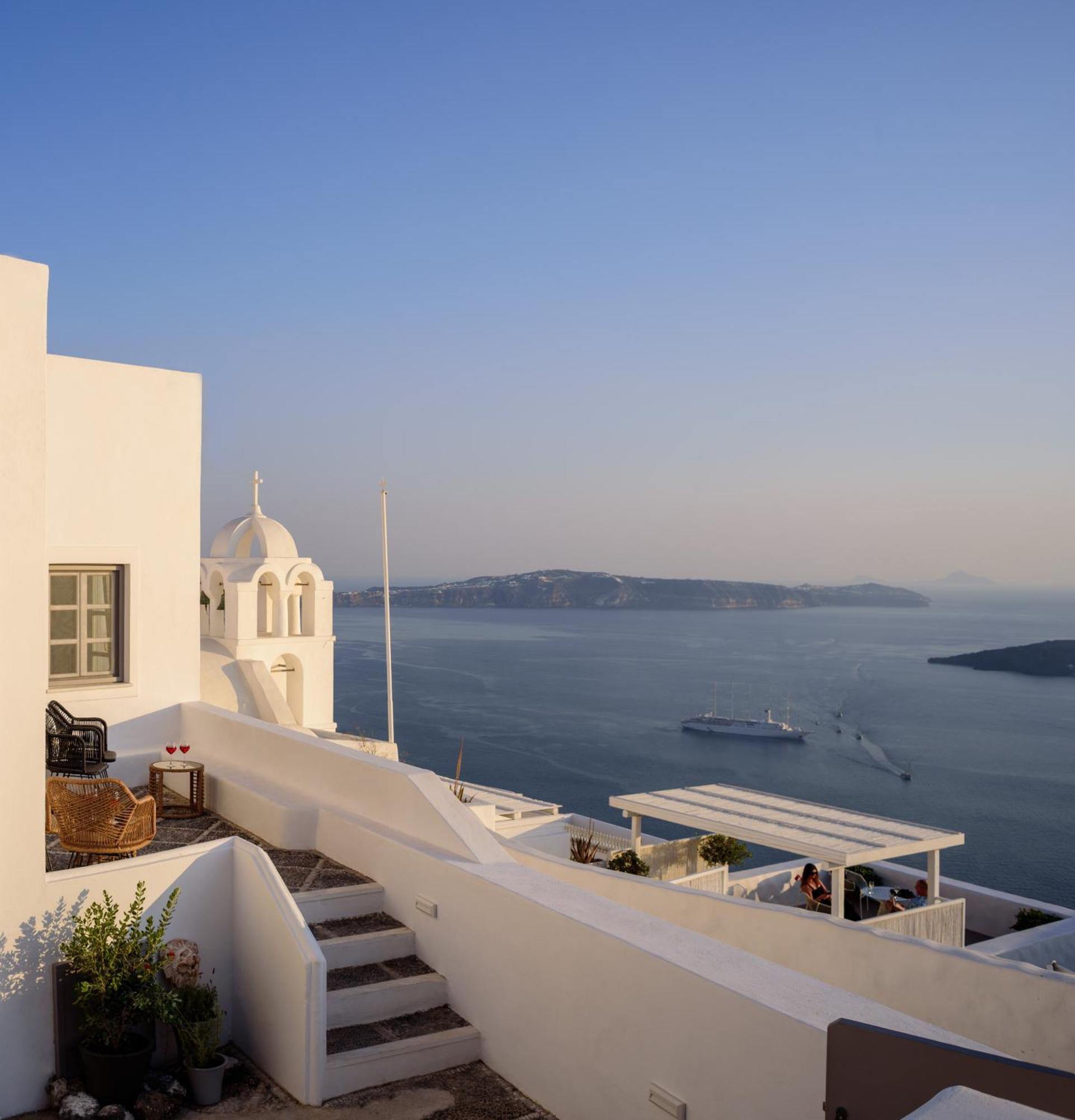 Anemos Family Suites Fíra Kültér fotó