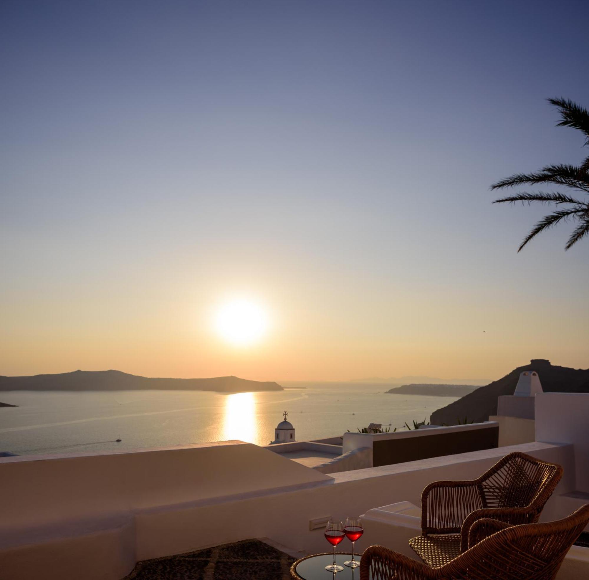 Anemos Family Suites Fíra Kültér fotó