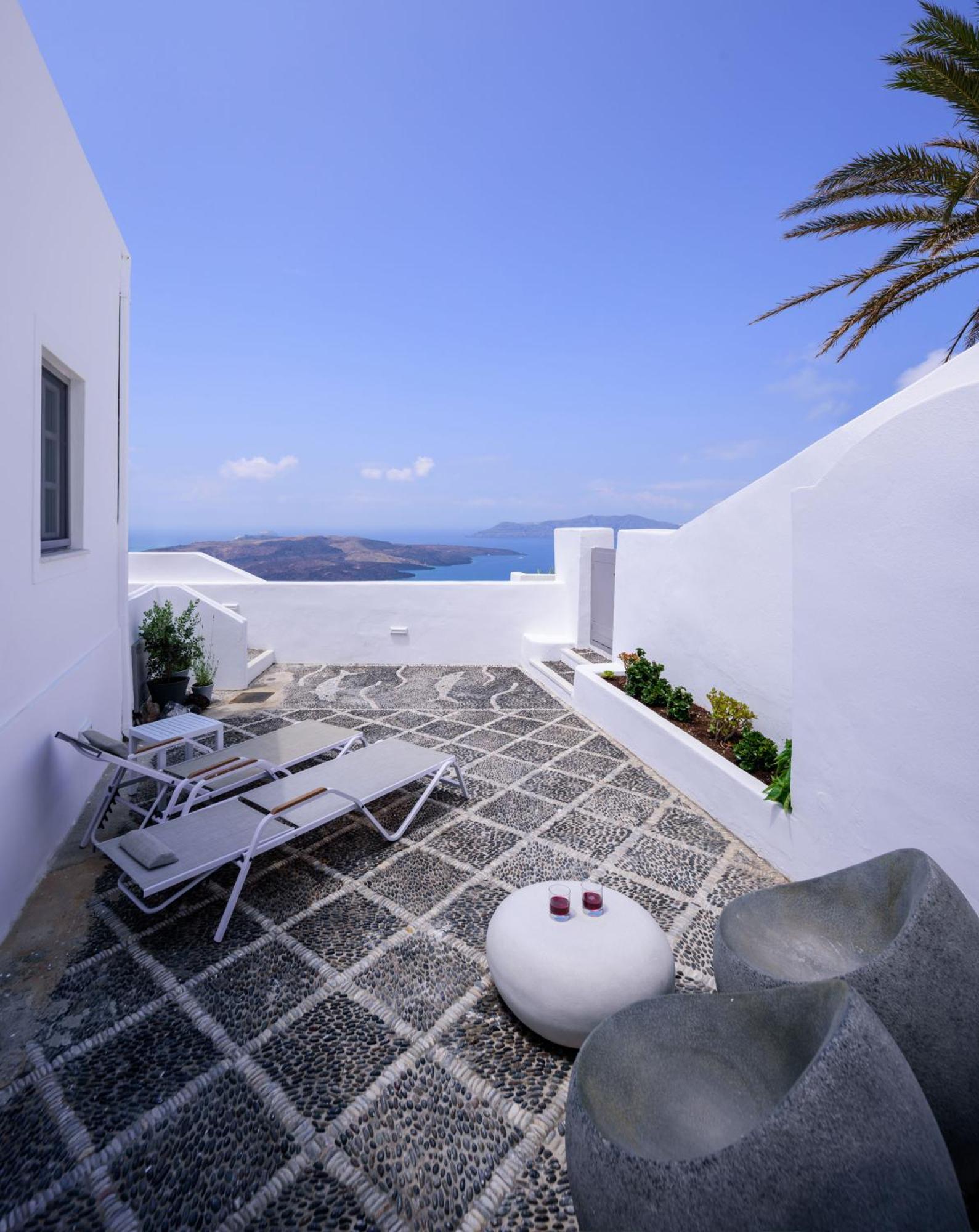 Anemos Family Suites Fíra Kültér fotó