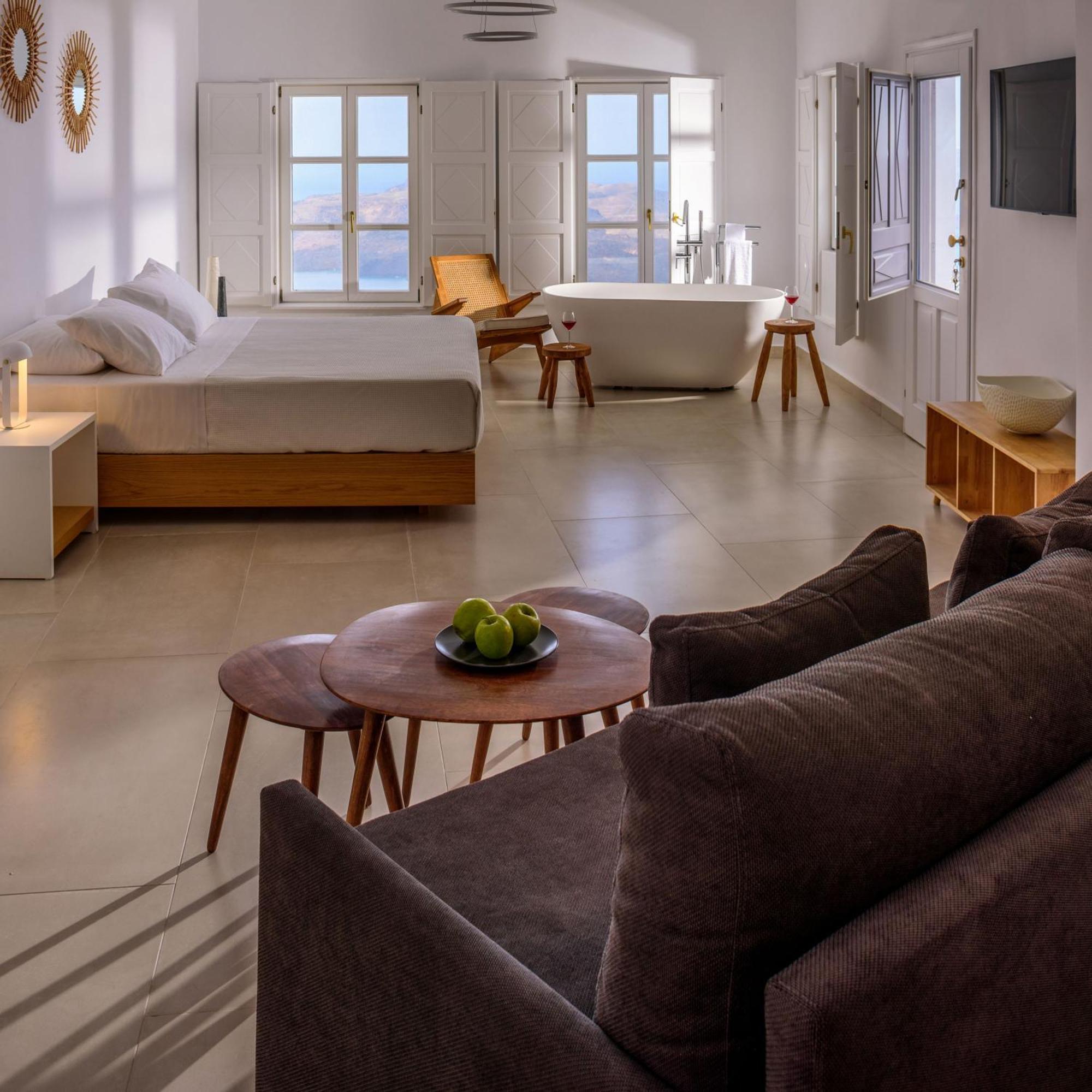Anemos Family Suites Fíra Kültér fotó