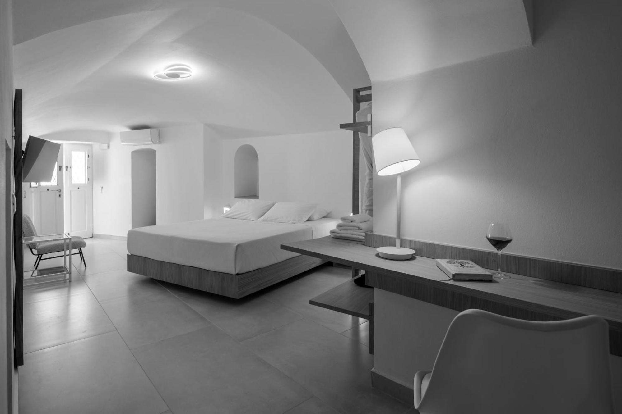 Anemos Family Suites Fíra Kültér fotó