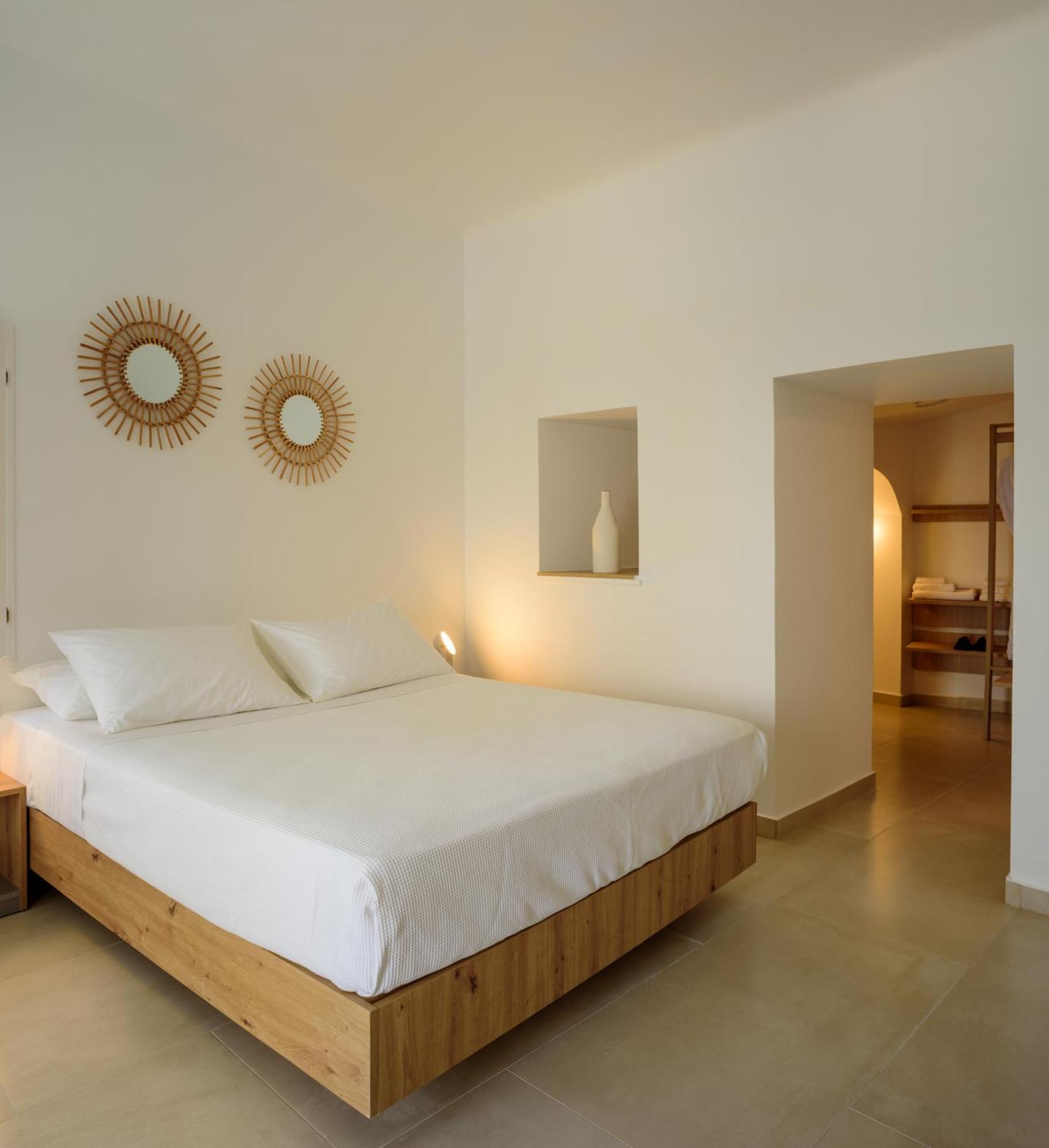 Anemos Family Suites Fíra Kültér fotó